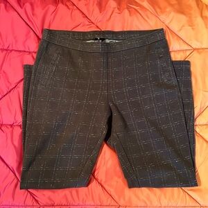 Hue gray plaid skinny pant
